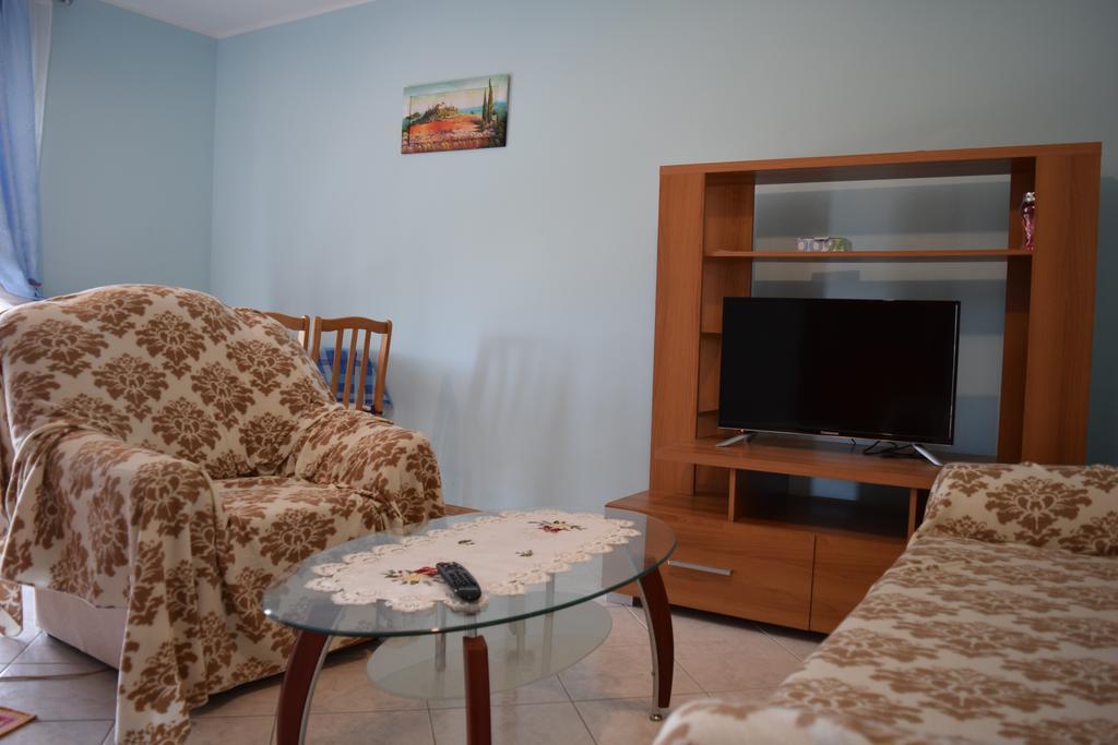 Štinjan Apartment Vera المظهر الخارجي الصورة